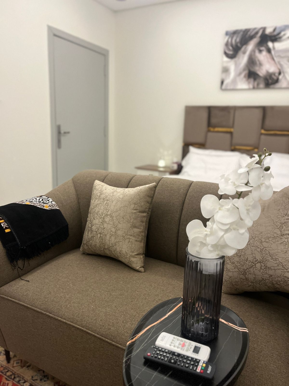 شقة مميزة في حي الياسمين 107