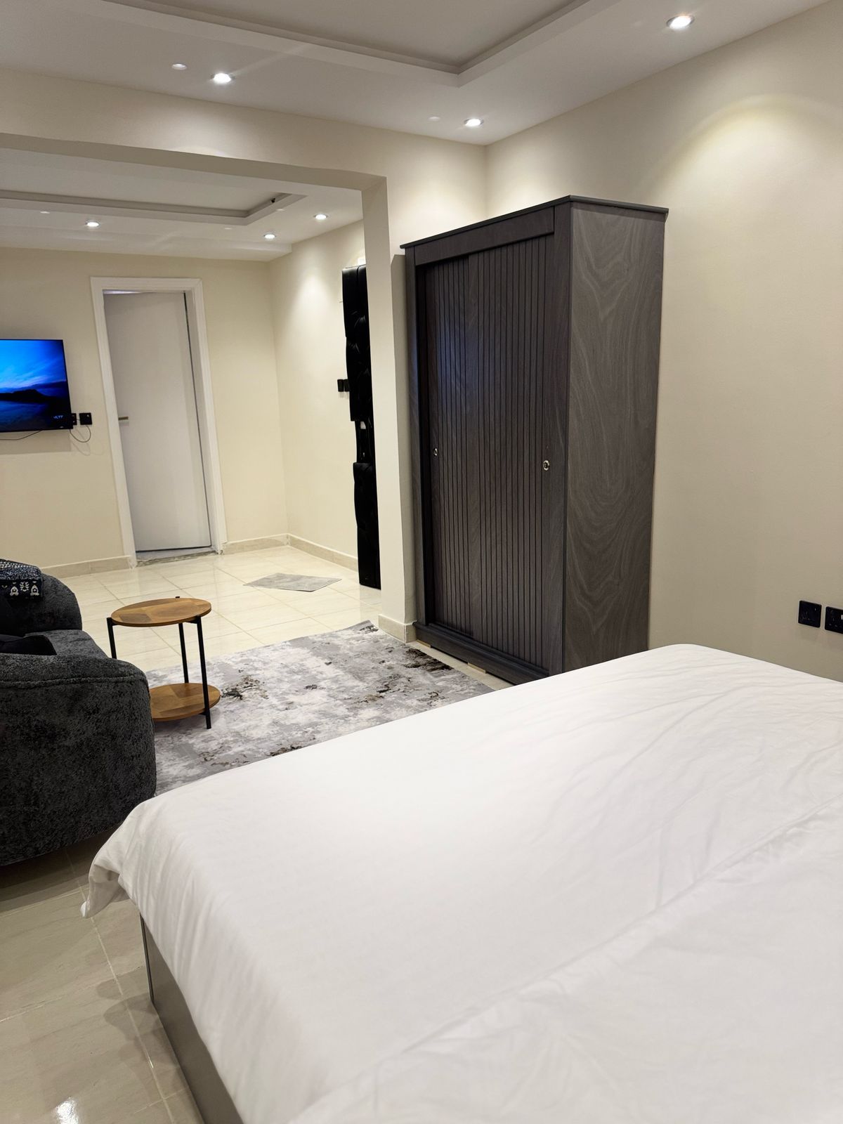 استديو مميز في حي الربيع 116