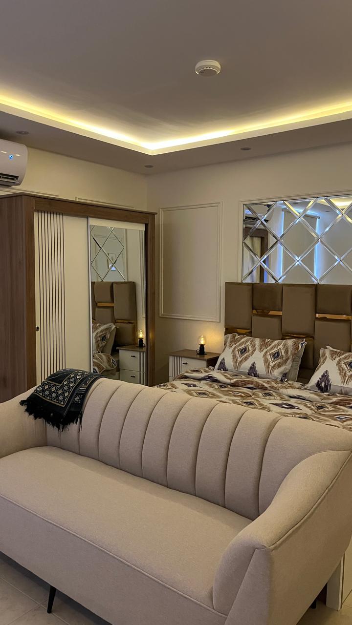 استديو بسرير ماستر وجلسة في حي الصحافه 102