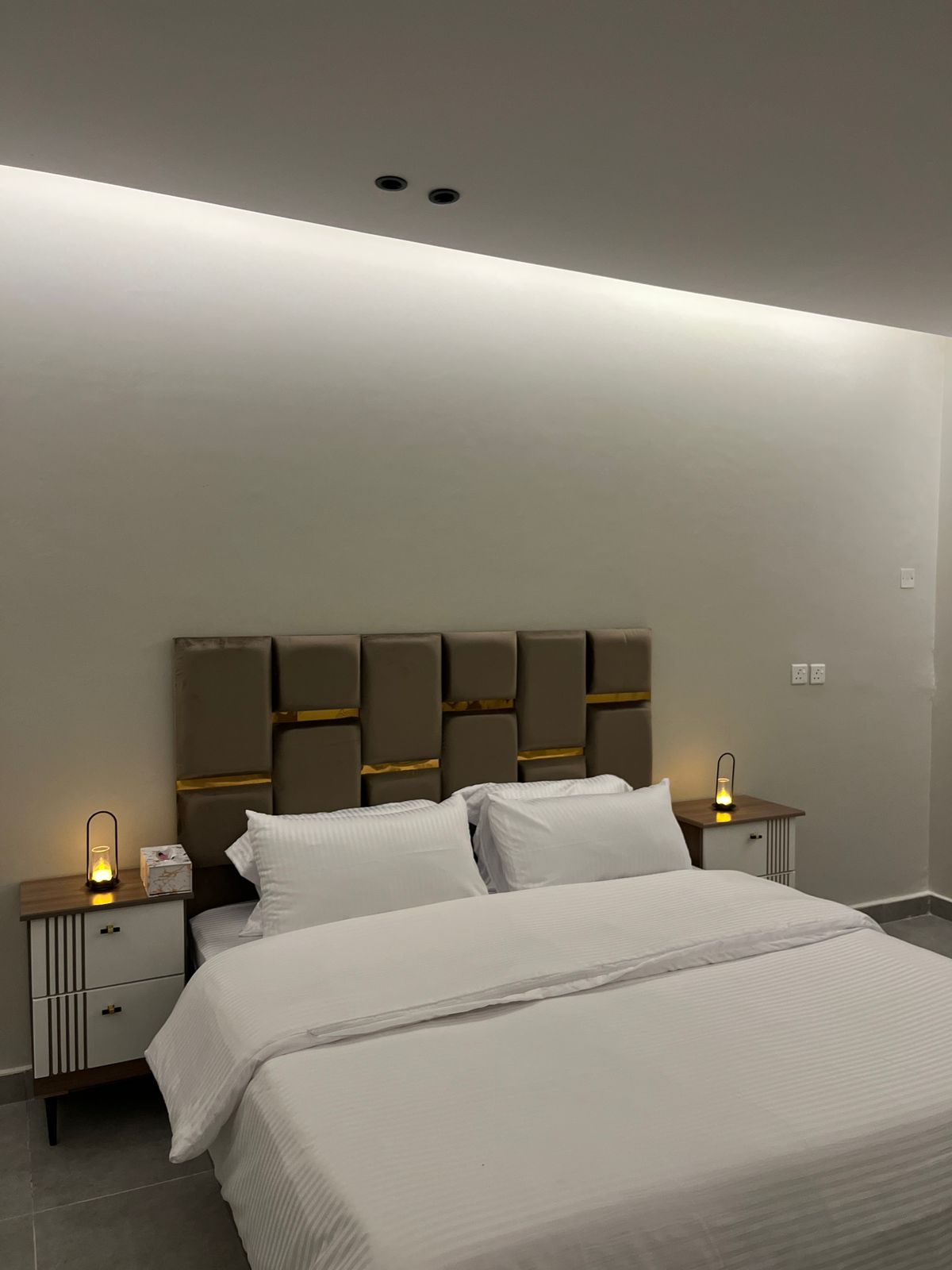 Distinctive apartment in Al-Izdihar 104