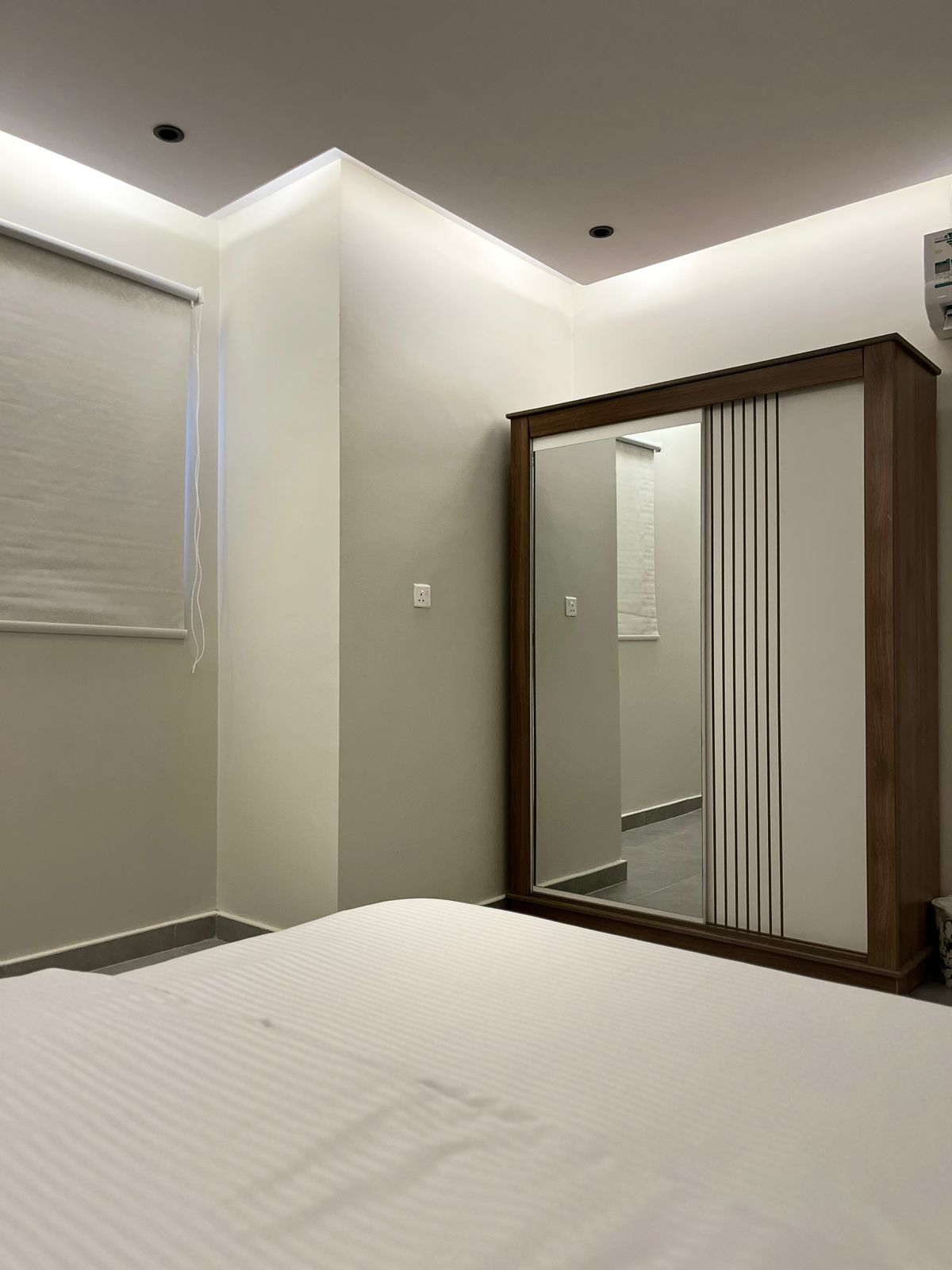 Distinctive apartment in Al-Izdihar 104