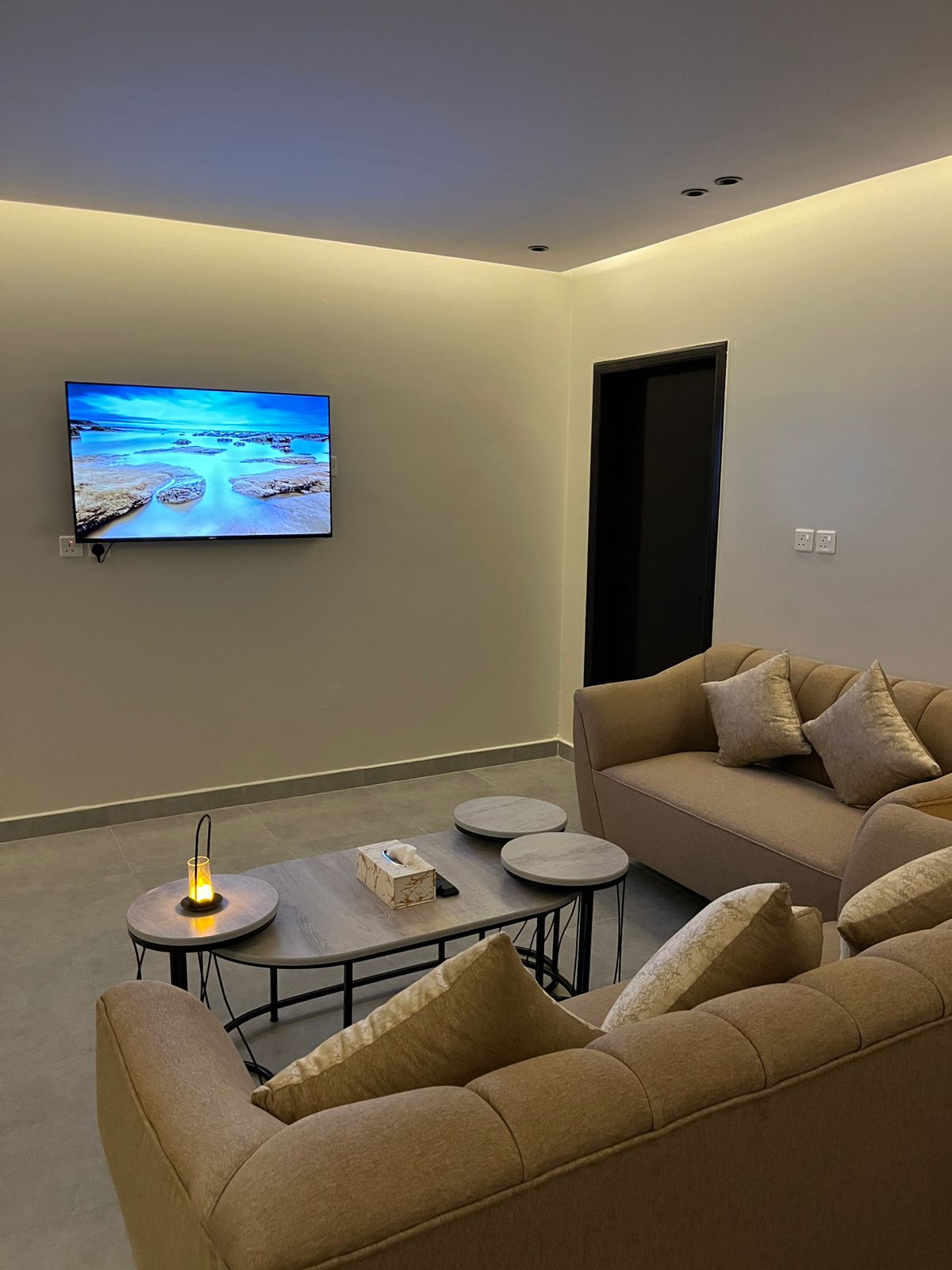 شقة مميزة في حي الازدهار 104