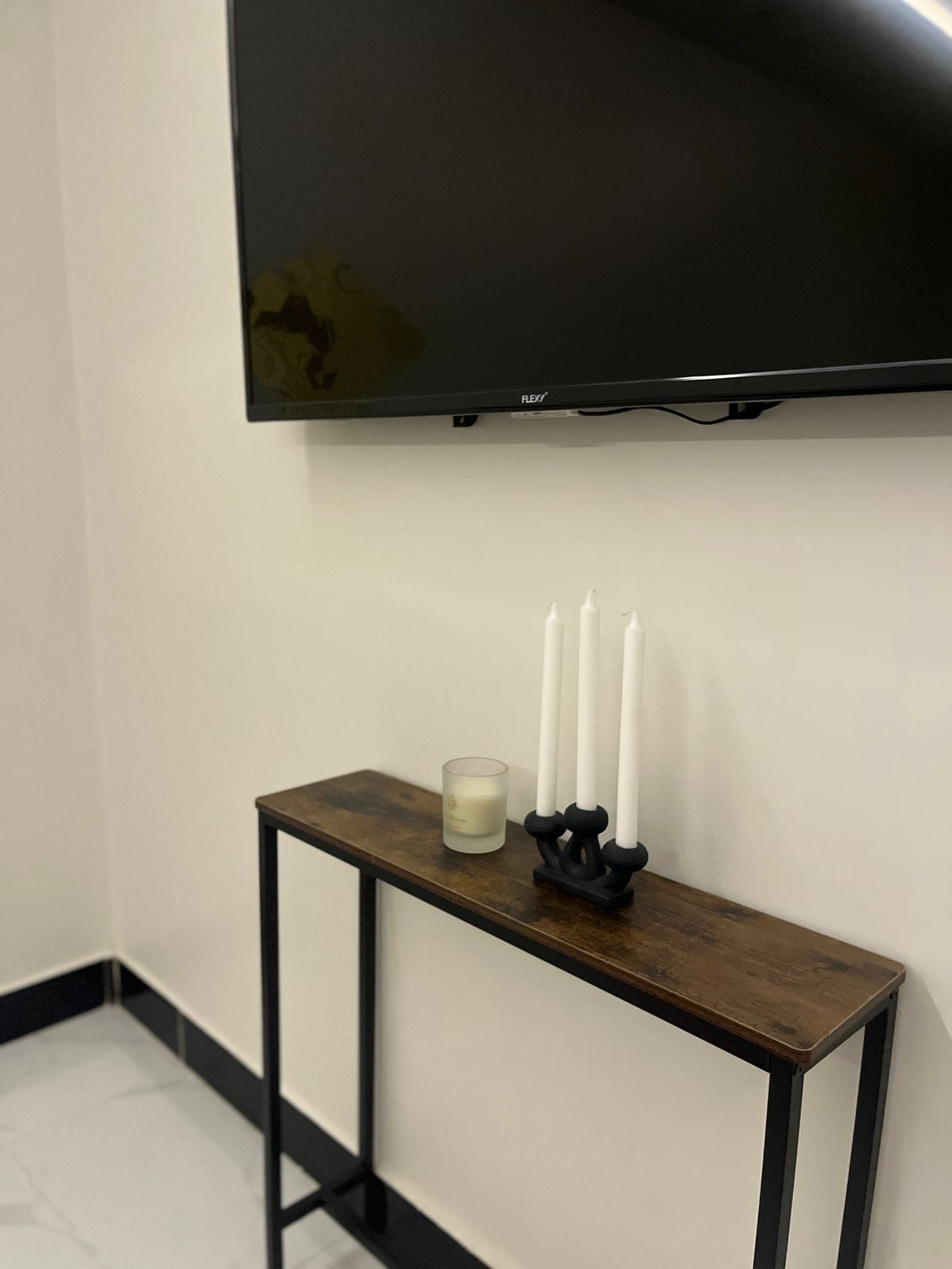 Distinctive apartment in Al Yasmeen district 107