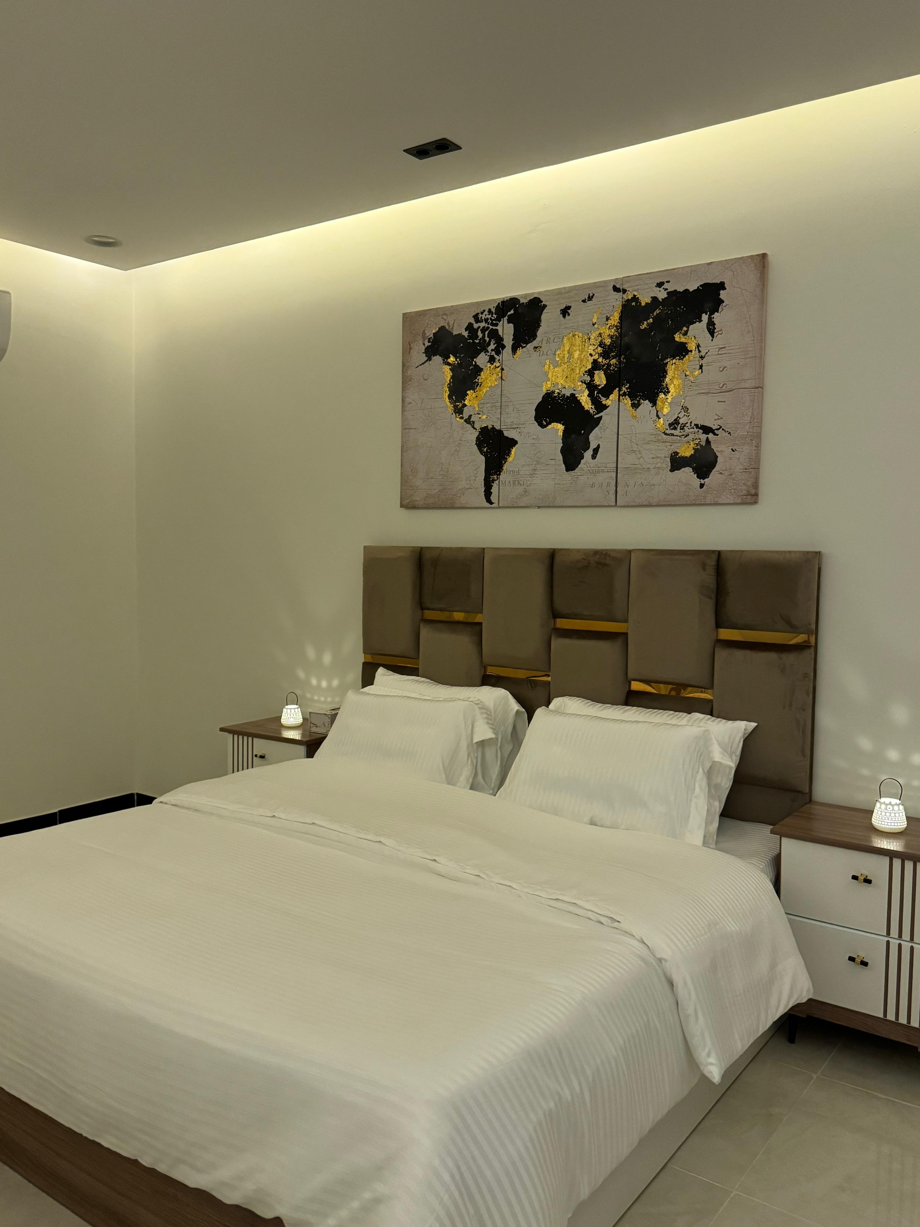 شقه بدخول ذاتي وسرير مريح في حي الوادي 109